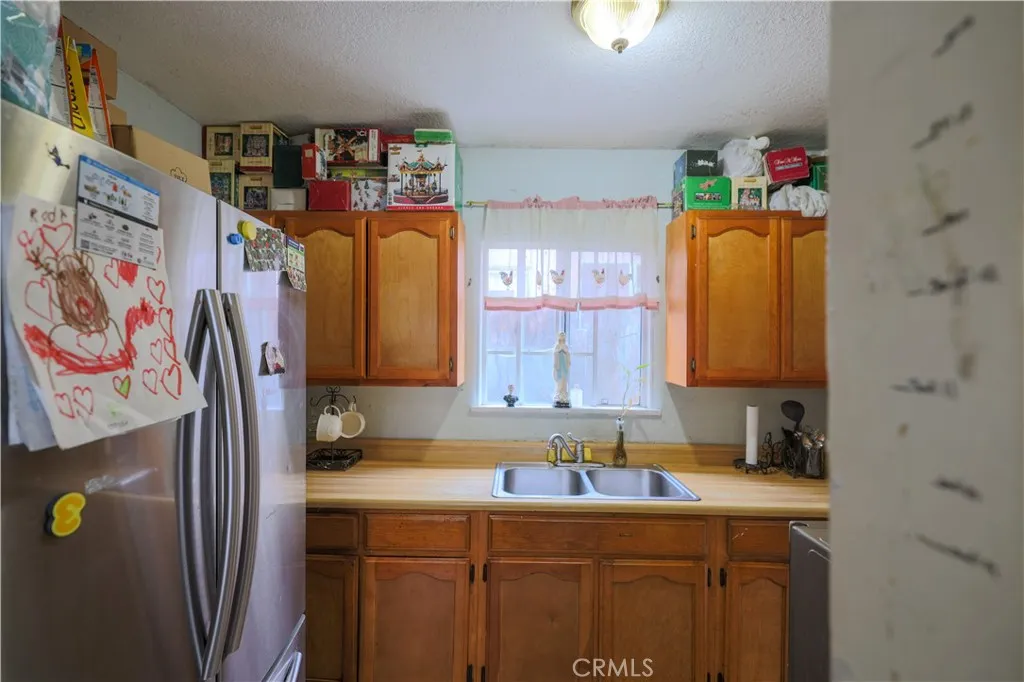 1341 N Fries, Wilmington, California 90744 home-pic-30